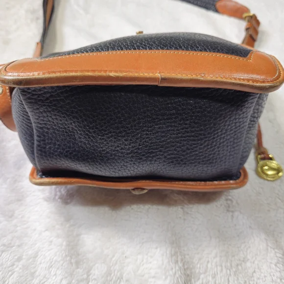 Vintage Dooney & Bourke Black Brown Leather Crossbody Satchel Bag Purse - Picture 10 of 16